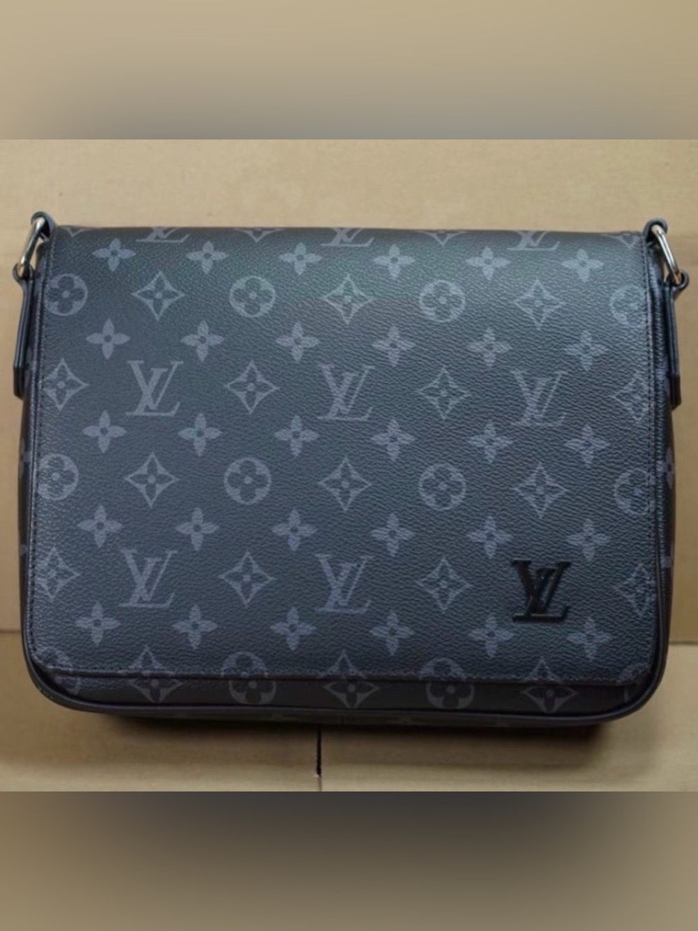 Louis Vuitton Monogram Eclipse Canvas Long Wallet in Black and Gray